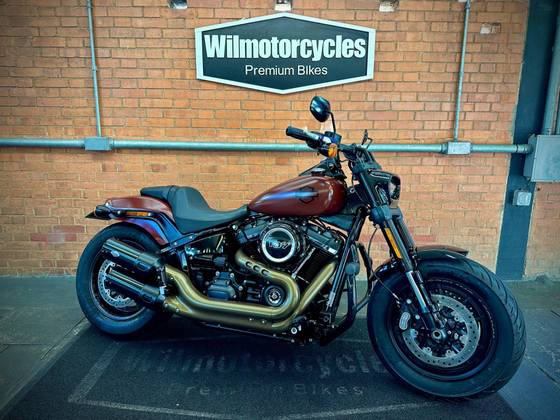 HARLEY-DAVIDSON SOFTAIL FAT BOB 107 
